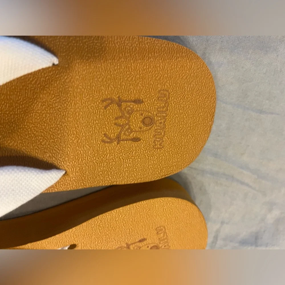 KuaiLu Womens thong sandals- Ladies size 10: Lightweight - NEW